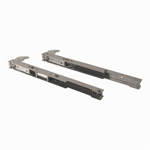 To hængsler til ovnlåge i Brandt, De Dietrich ovn og komfur.